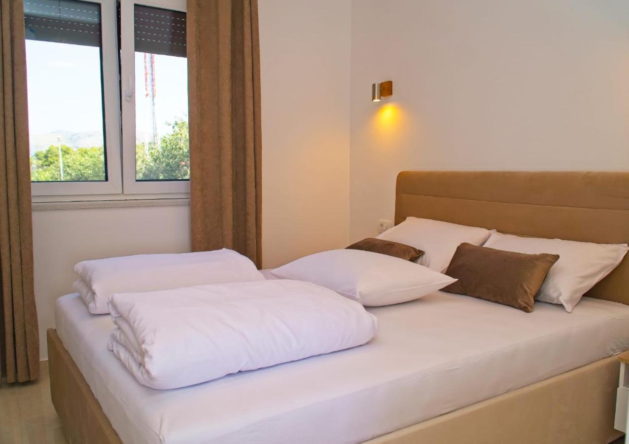 Apartment Ivano With Pool & Jacuzzi *